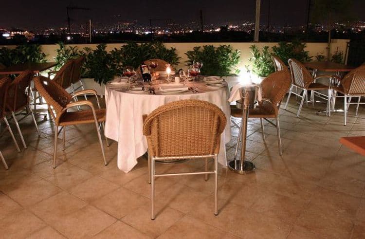 Golden City Hotel