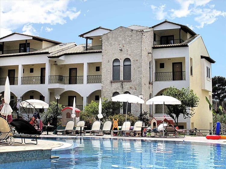 Lesse Hotel