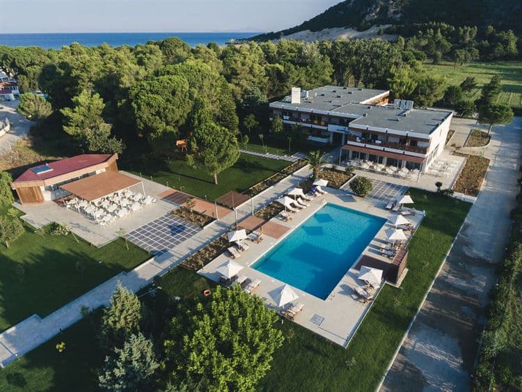 Kalogria Beach Hotel