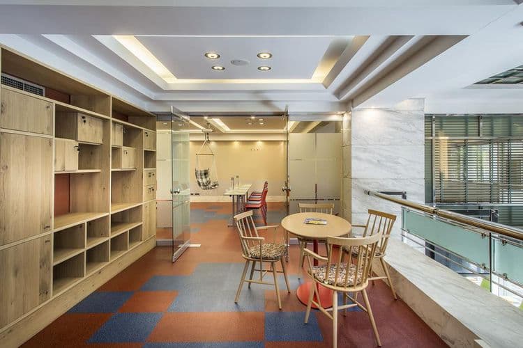 Alexandros Hotel