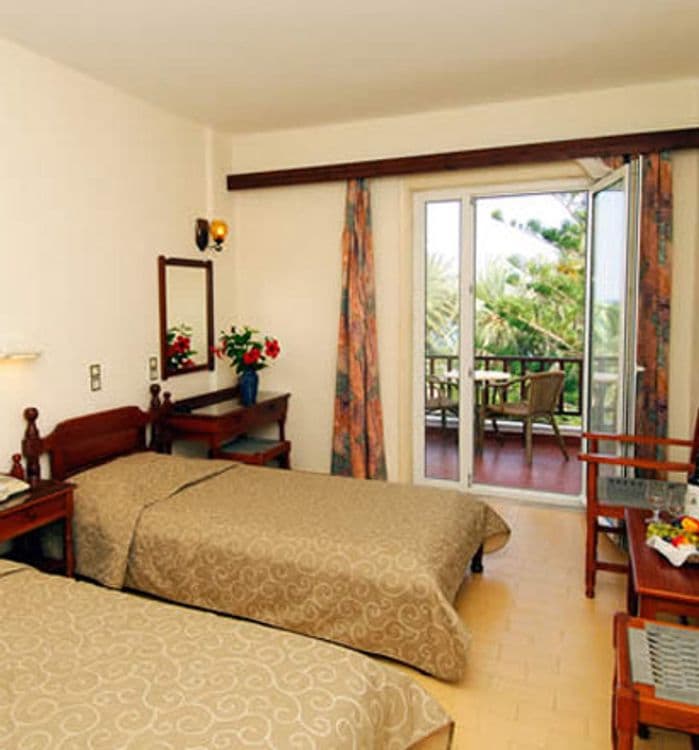 Palm Beach Hotel