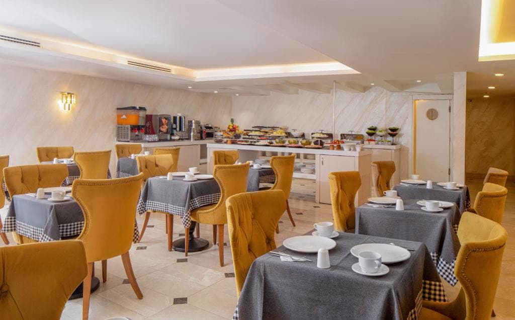 GREAT FORTUNE DESIGN HOTEL