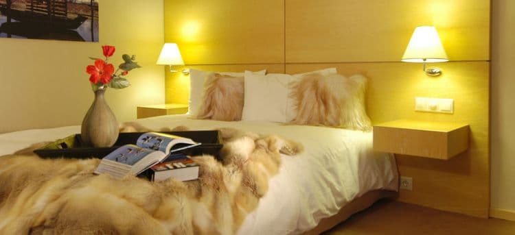 Limneon Crystal Resort Hotel