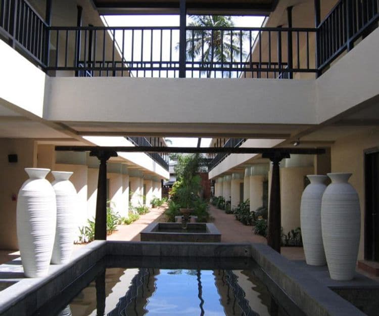The O Hotel