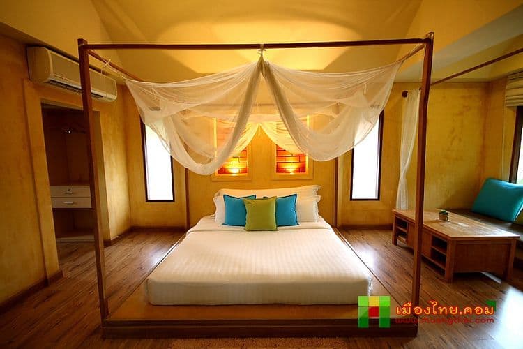 Pattaya Eco Chic Resort chic+ chiLL @ eravana