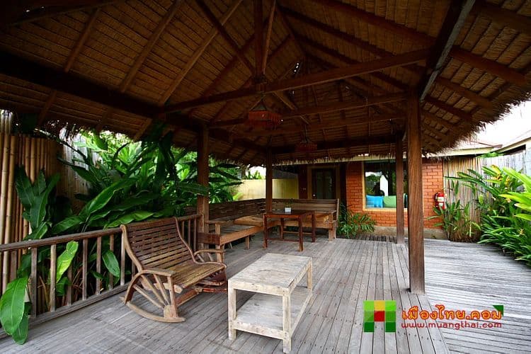 Pattaya Eco Chic Resort chic+ chiLL @ eravana