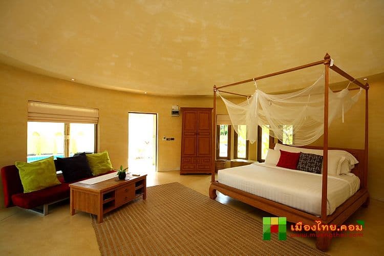 Pattaya Eco Chic Resort chic+ chiLL @ eravana
