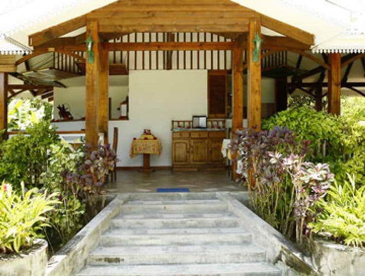 Acajou Beach Resort