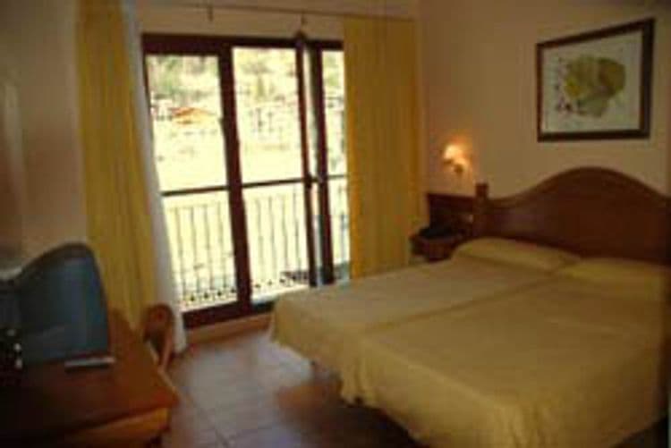 Montane Hotel