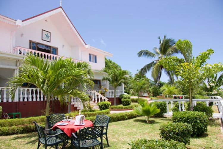 Le Relax Hotel & Restaurant