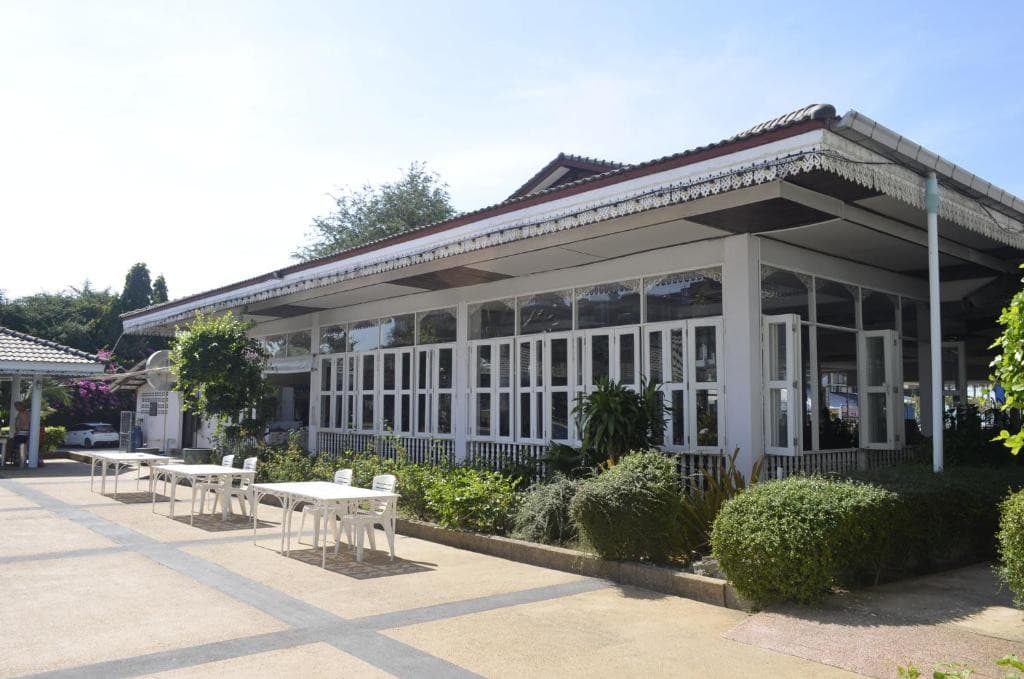 SILVER SAND VILLA