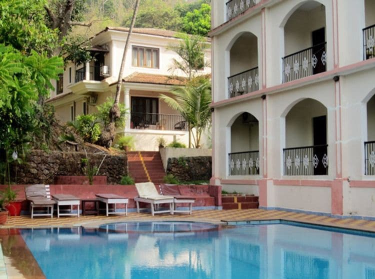 Riverside Regency Resort