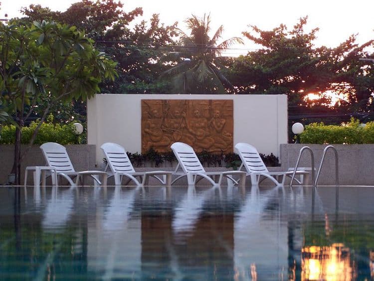 Swan Beach Resort