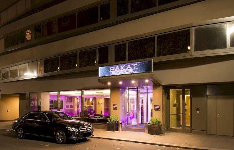 Pakat Suites Hotel
