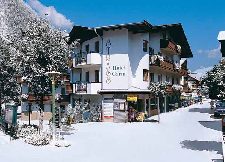 Garni Strass Hotel