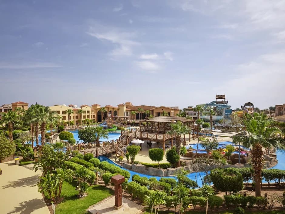 Coral Sea Aqua Club