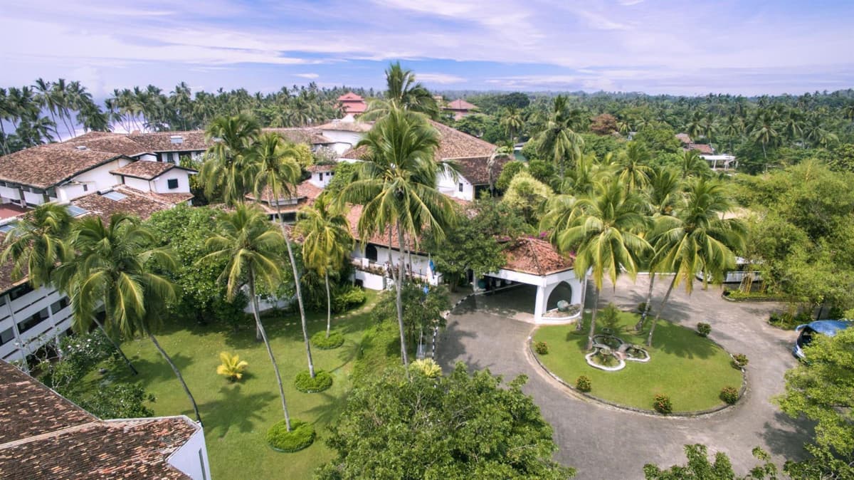 Tangerine Beach Hotel