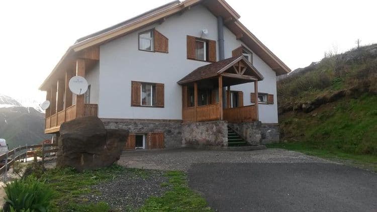 Gagieti Guest House