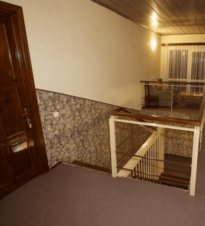 Shele Hotel
