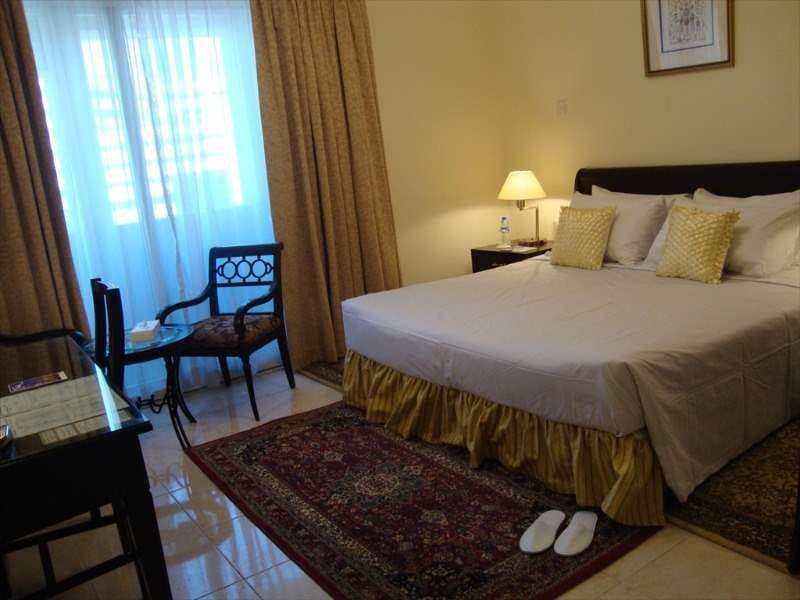 Al Muraqabat Plaza Hotel Apartments
