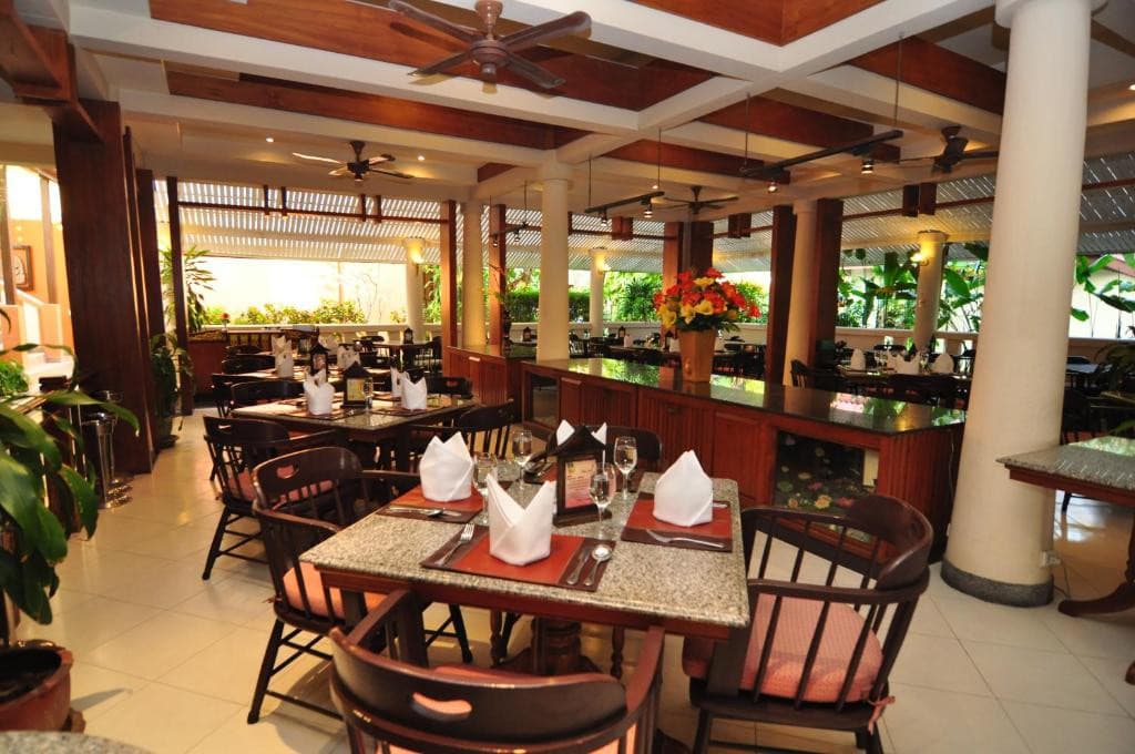 Phuket Leelavadee Hua Ting Resort