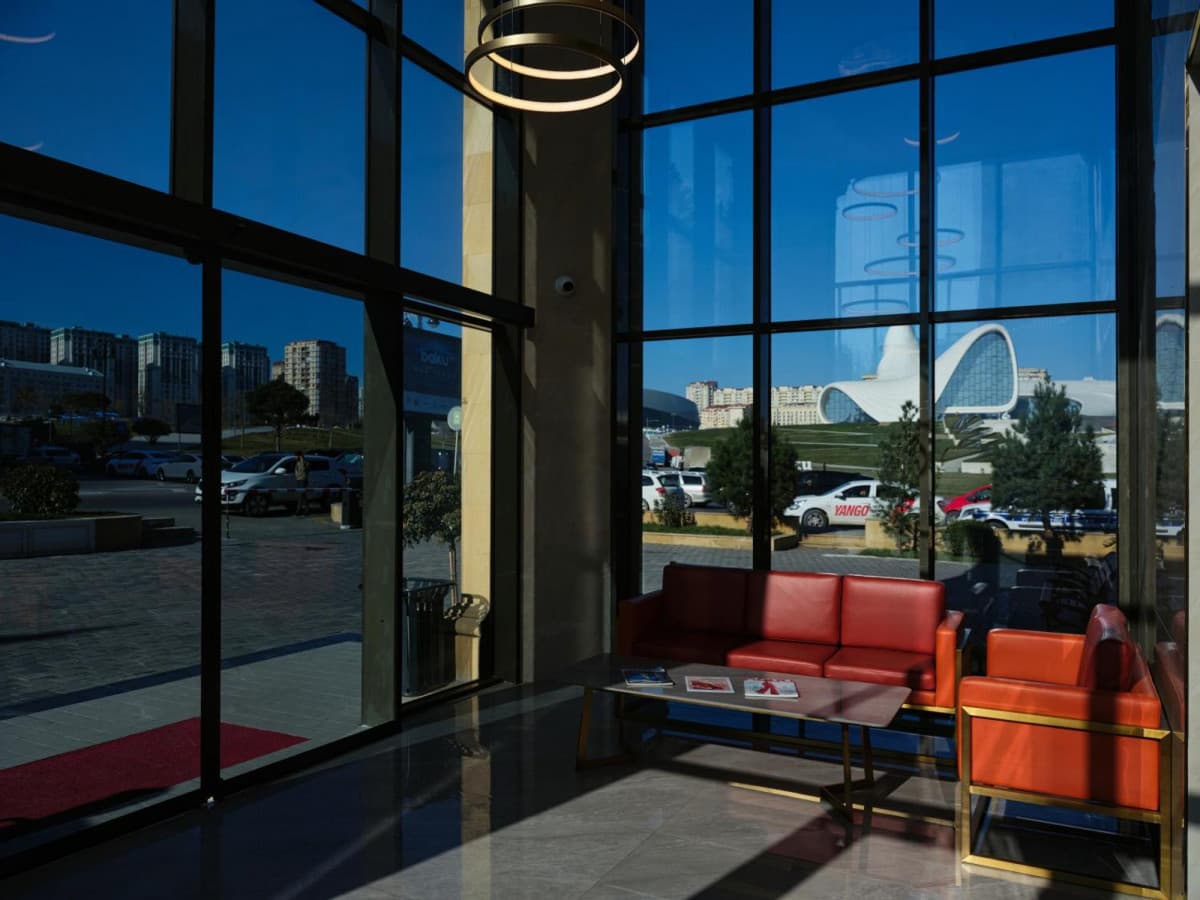 Central Point Hotel