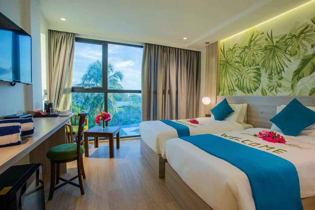 BEACH HOTEL GURAIDHOO