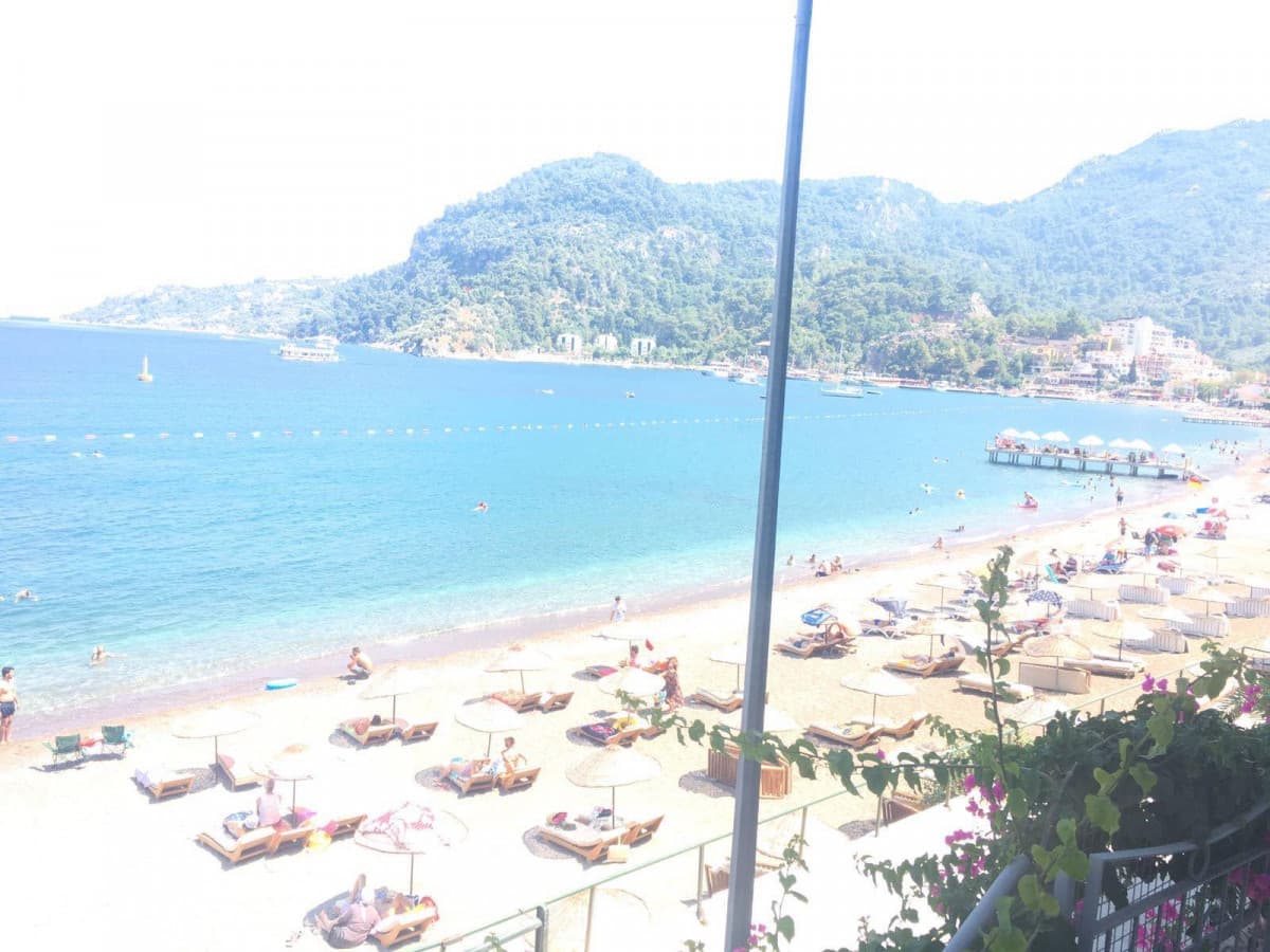 Pine Beach Boutique Hotel