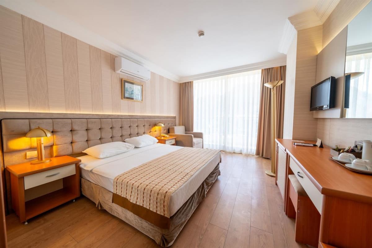 Letoile Beach Hotel
