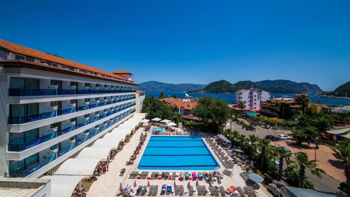 Letoile Beach Hotel