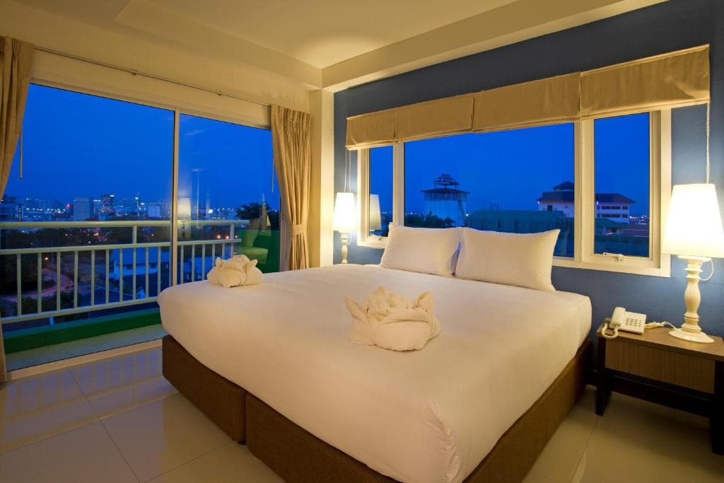 Wiz Hotel