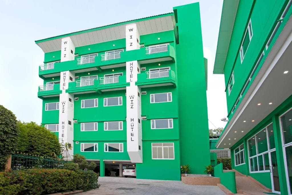 Wiz Hotel