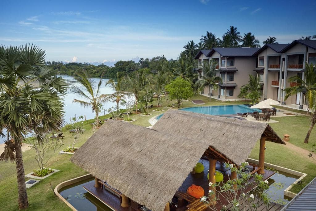 Amaranthe Bay Resort & Spa