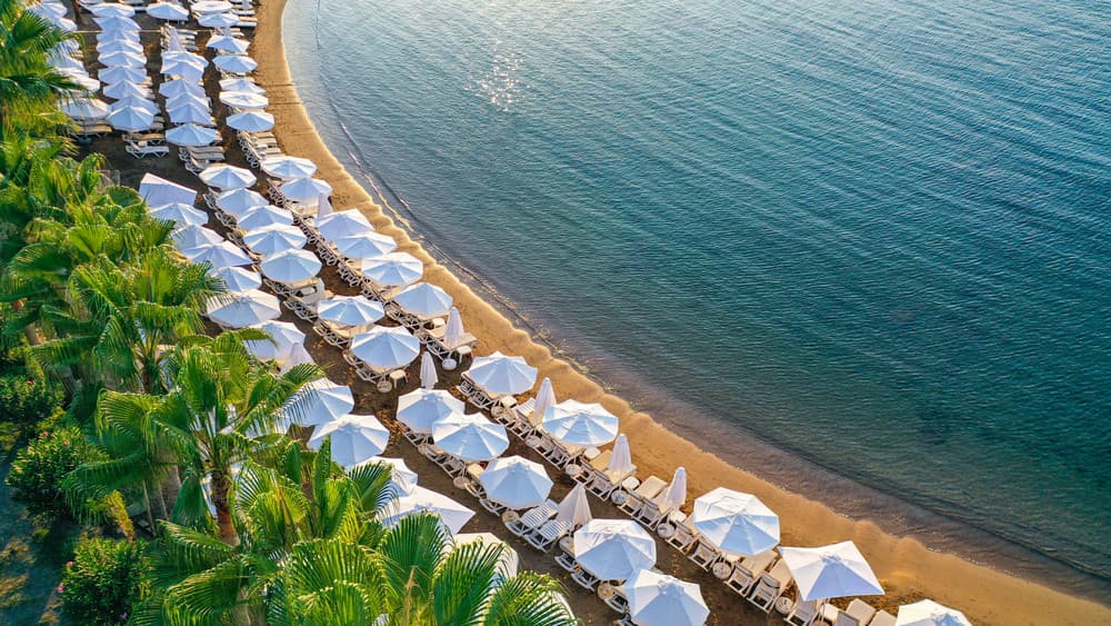 Land Of Paradise Beach Hotel