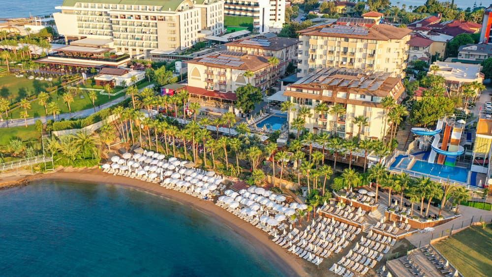 Land Of Paradise Beach Hotel