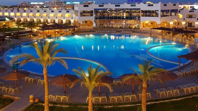 Golden 5 Topaz Suites Hotel