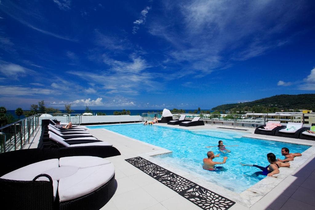 Grand Sunset Hotel