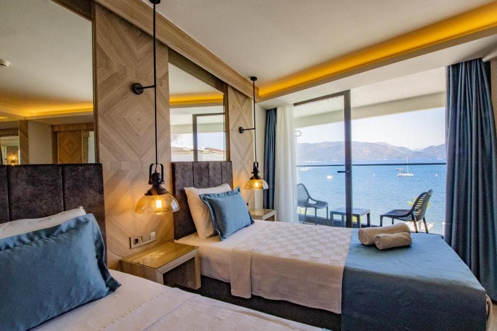 Class Beach Hotel