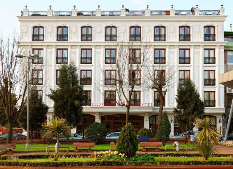 DELUXE GOLDEN HORN HOTEL