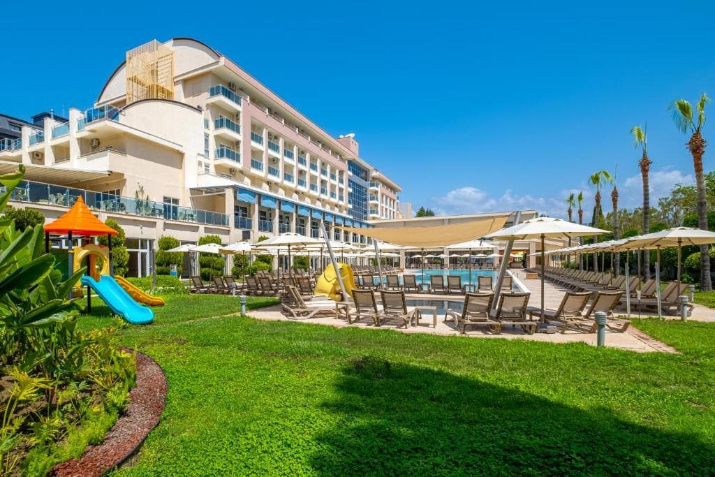 Titan Select Hotel