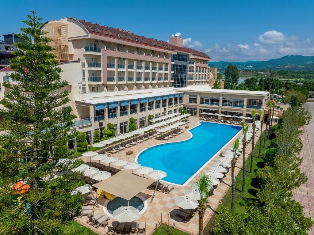 Titan Select Hotel