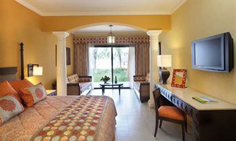 Barcelo Maya Palace Deluxe