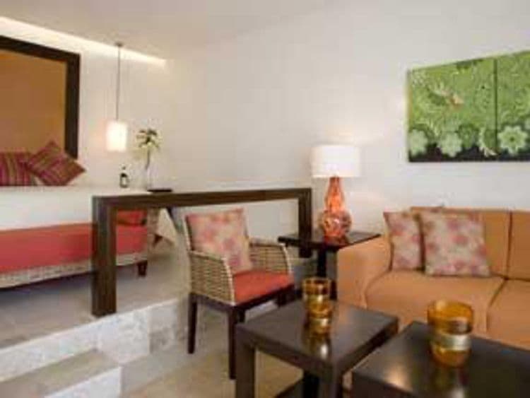 Now Jade Riviera Cancun