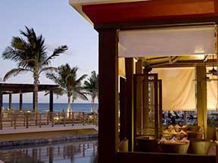 Now Jade Riviera Cancun