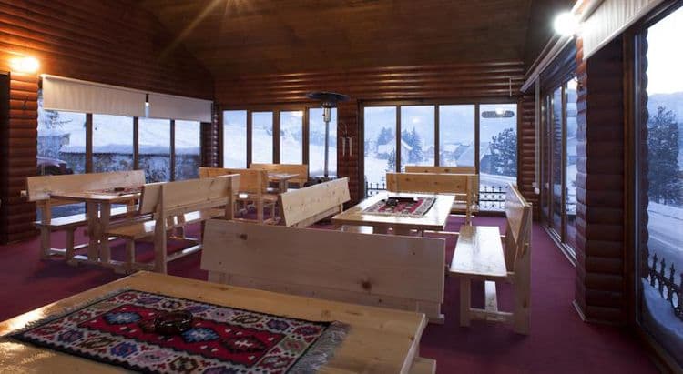 Ski Hotel