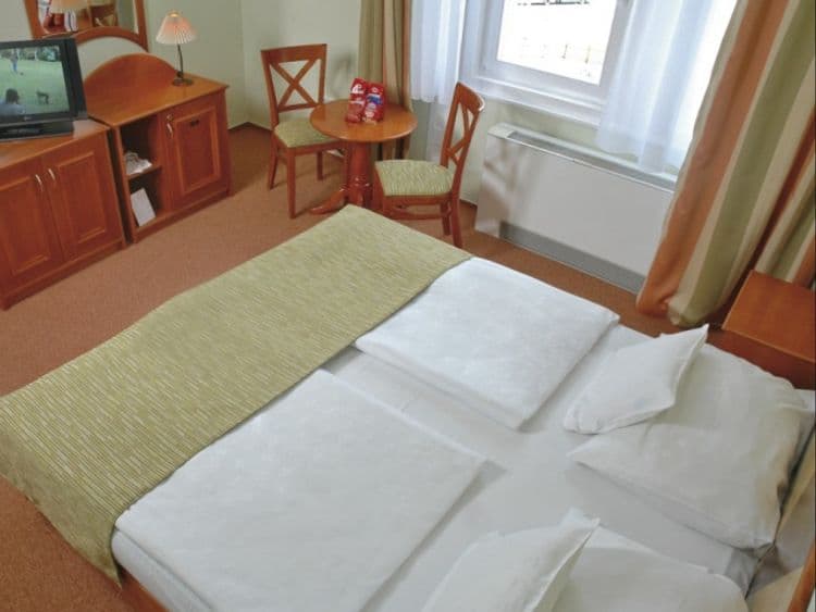 Baross City Hotel