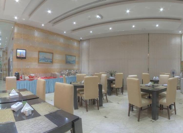 Tulip Inn Royal Suites Ajman