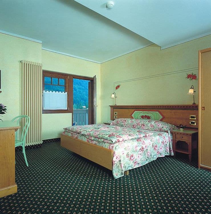 Ideal Hotel