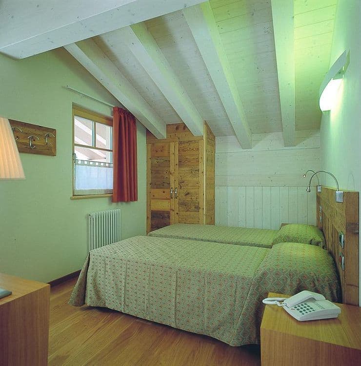 Ideal Hotel
