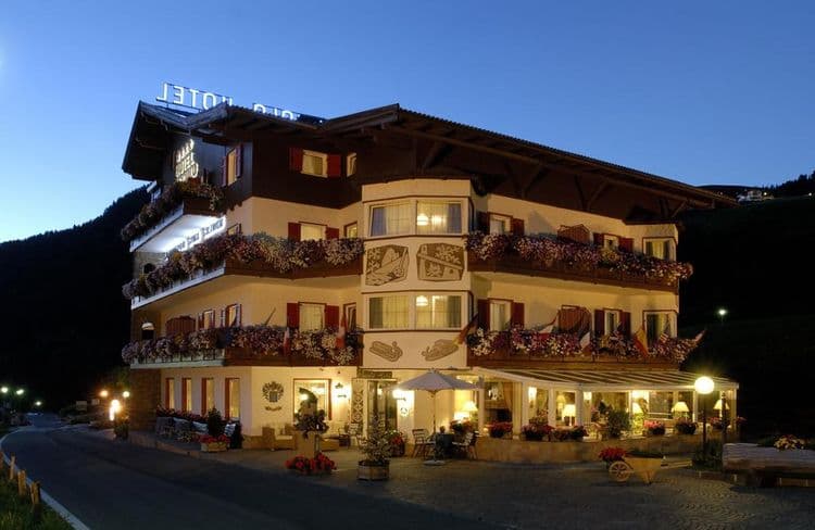 Piccolo Hotel